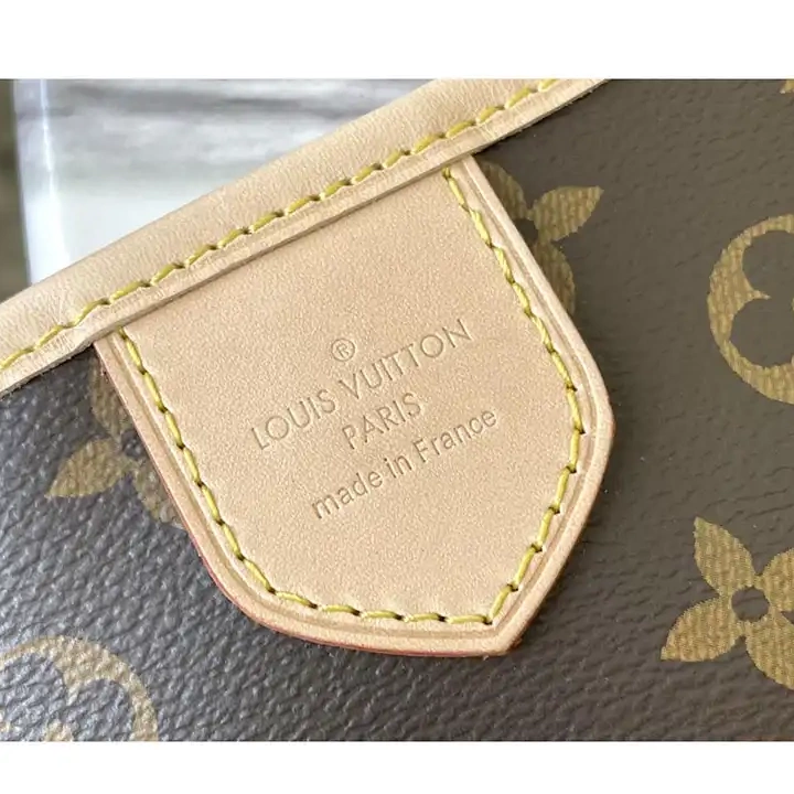 Fashionrepsfam ru 2108YA0045 s LV Bags 0516